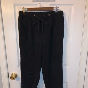 AMERICAN EAGLE WOMENS PANTS- SIZE 8